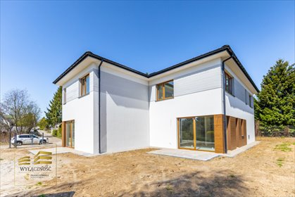 Nowoczesny bliźniak 111 m2 z garażem i tarasem dom Marysin