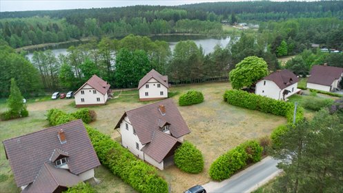 Dom z widokiem na jezioro w Zbicznie. dom Zbiczno