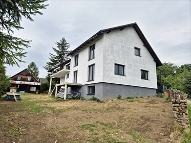 Przestronny dom 250 m² z garażem i tarasem polecam dom Istebna