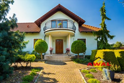 Ekskluzywna rezydencja 390 m² z garażem i ogrodem dom Darzlubie, Pieniężna