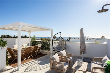Nowoczesny dom z solarium i widokami w Estepona - polecam! dom Estepona