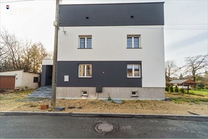 Przestronny dom po modernizacji z dużą działką (1371 m²) w Pszczynie dom Pszczyna, Aleksandra Fredry