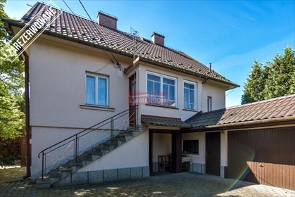 Dom wolnostojący 150m2 na dużej działce z garażem i potencjałem dom Gdów