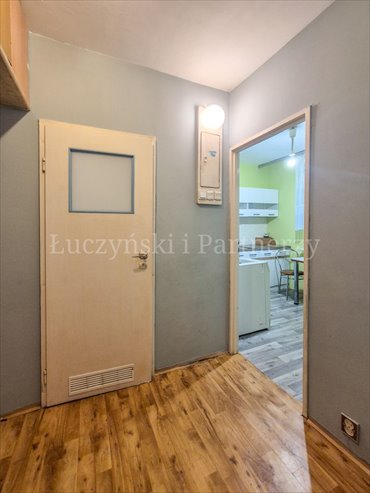 Na sprzedaż przestronne mieszkanie 33,7 m² z balkonem w Jeleniej Górze mieszkanie Jelenia Góra