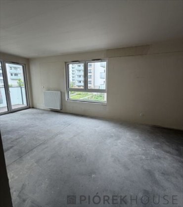 Przestronne 3-pokojowe mieszkanie z balkonem i miejscami parkingowymi mieszkanie Warszawa, Ursus, Silnikowa