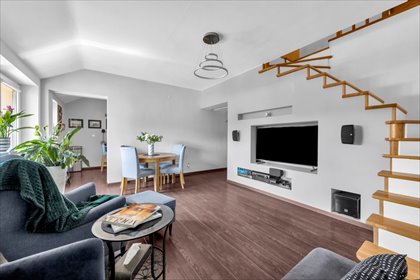 Na sprzedaż przestronne 158 m² dwupoziomowe mieszkanie w Warszawie mieszkanie Warszawa, Białołęka Henryków, Krzysztofa Kiersnowskiego