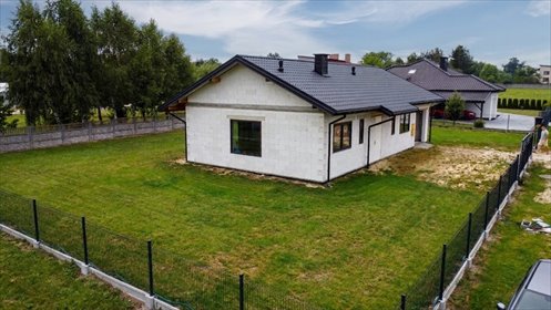 Do sprzedania nowoczesny dom 118 m² z garażem w Breńu dom Breń