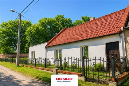Dom z dużą działką 1100 m², potencjał aranżacji dom Brodnica