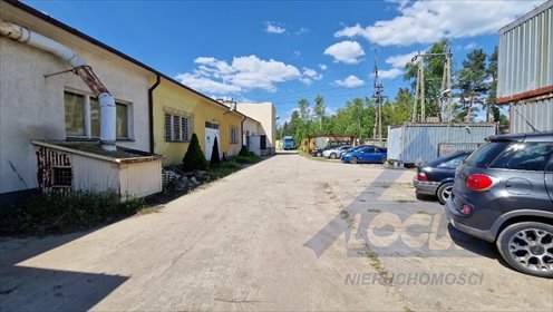 Sprzedam magazyn z wyposażoną stolarnią 874 m² w Sulejówku magazyn Sulejówek