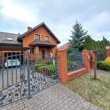 Przestronny dom bliźniak z ogrodem i fotowoltaiką dom Grodzisk Mazowiecki, Książenice, Wiolinowa