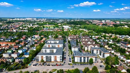 Nowoczesne 3-pokojowe mieszkanie z balkonem, komórką i miejscem mieszkanie Głogów