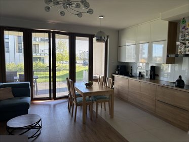 Do sprzedania przestronny 4-pokojowy apartament z tarasem mieszkanie Pogórze, Stefana Czarnieckiego