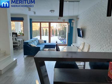 Przestronny segment 161 m2 z garażem i ogrodem dom Szczęsne