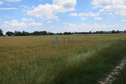 Działka 2072 m² pod usługi turystyczne z dostępem do stawu działka Dobrzyń