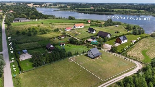 Dom z widokiem na jezioro, własna aranżacja, duża działka polecam dom Golubie