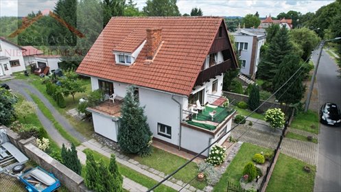 Do sprzedania dom 180 m² z garażem i ogrodem w Gryfowie dom Gryfów Śląski, Partyzantów