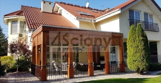 Przestronny dom 320 m² z basenem i tarasami polecam dom Konstancin-Jeziorna, Chylice