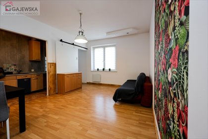 Dwupoziomowe mieszkanie 53 m2 z garderobami i piwnicą mieszkanie Ujście