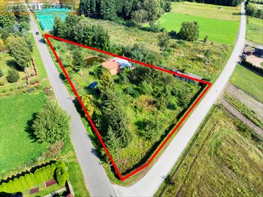 Zapraszam do obejrzenia malowniczej działki 3357 m² z domem w Brzeźcach działka Brzeźce