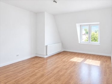 Przestronne 84 m² poddasze w kamienicy, 3 pokoje polecam mieszkanie Grudziądz