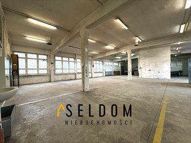 Na sprzedaż hala produkcyjna 500 m² z biurem i garażami w Opolu magazyn Opole