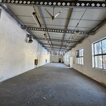 Na wynajem przestronna hala 300 m² z placem w Dąbiu magazyn Dąbie