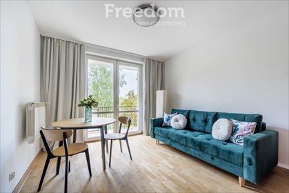 Na wynajem przestronne 2-pokojowe mieszkanie 36 m² z loggią w Warszawie mieszkanie Warszawa, Ochota, Rakowiec, Karola Dickensa