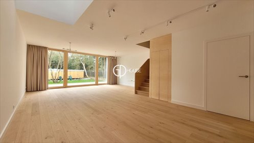 Nowoczesny dom w Wilanowie, 6 pokoi, klimatyzacja dom Warszawa, Wilanów, Wilanów
