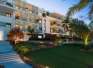 Sprzedam nowoczesny apartament 120 m² z tarasem i basenami mieszkanie Estepona
