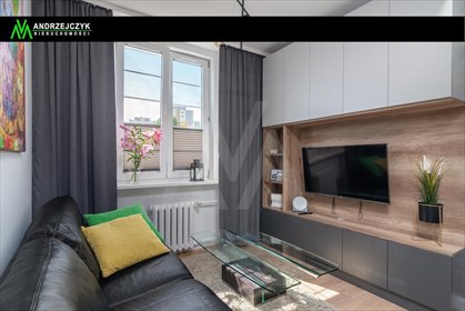 Nowoczesny 30m2 apartament w Gdyni centrum, blisko dworca mieszkanie Gdynia, Działki Leśne, Podjazd