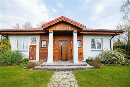 Przestronny dom z możliwością powiększenia i ogrodem dom Prażmów