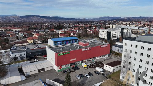 Przestronne lokale handlowo-usługowe 1000 m2 w Nowym Sączu lokal użytkowy Nowy Sącz, Zielona