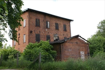 Do sprzedania zabytkowy młyn wodny 1895 r. z działką 4744 m² lokal użytkowy Sarbia