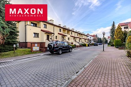 Przestronny dom w Ochocie z ogrodem, garażem i 7 pokojami dom Warszawa, Ochota