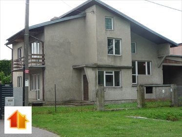 Duży dom z potencjałem, 6 pokoi, garaż i wiata dom Kutno, Krośniewicka