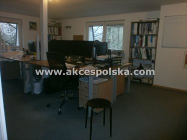 Wynajmę przestronne biuro 91 m² na Gocławku, 3 pokoje, socjal lokal użytkowy Warszawa, Praga-Południe, Gocławek