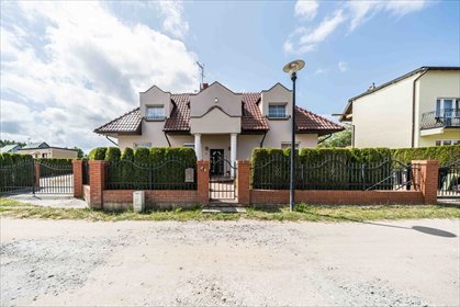 Rewal willa nad morzem z 9 apartamentami - zapraszam dom Rewal, Spokojna