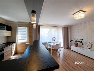 3-pokojowe mieszkanie po remoncie z balkonem polecam mieszkanie Kraków, Czyżyny, Osiedle Dywizjonu 303, Dywizjonu 303