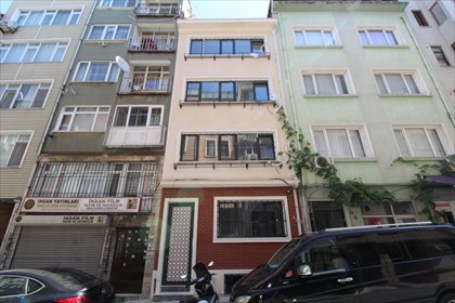 Gotowy 5-apartamentowy budynek z potencjałem Airbnb dom Stambuł, İskenderpaşa, Fatih, Stambuł