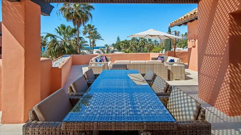 Do sprzedania luksusowy penthouse 526 m² przy plaży w Marbella mieszkanie Marbella Este - La Morera, Marbella Este - La Morera