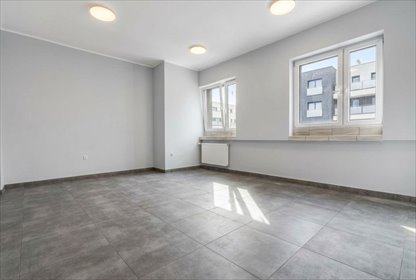 Na wynajem przestronne biuro 16 m² w Zabrzu z rabatem lokal użytkowy Zabrze, Juliusza Słowackiego