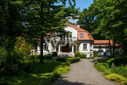 Rezydencja 902 m² z basenem i ogrodem zapraszam dom Milanówek