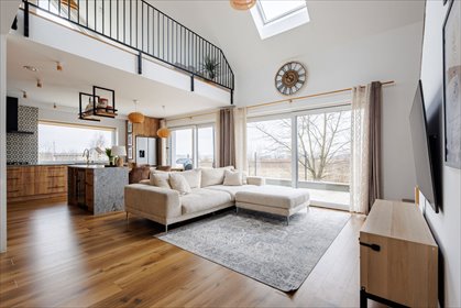 Nowoczesny dom typu „stodoła” 220 m2, gotowy do zamieszkania dom Rasztów, Ogrodowa