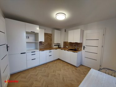 Funkcjonalny dom bliźniak po remoncie, Kruszwica dom Kruszwica
