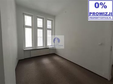 Biuro 26 m2 w odrestaurowanej kamienicy w centrum Warszawy lokal użytkowy Warszawa, Śródmieście, Moniuszki