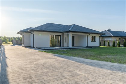 Nowoczesny dom 166 m² na dużej działce (1080 m²) w Wołominie dom Wołomin