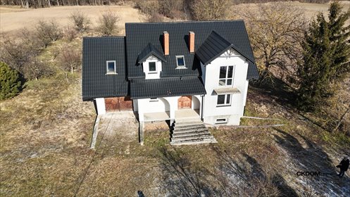 Przestronny dom 170 m² w stanie deweloperskim z dużą działką dom Pińczowski