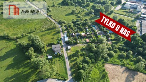 Działka 1475 m² z garażem, cicha okolica, media działka Miastko