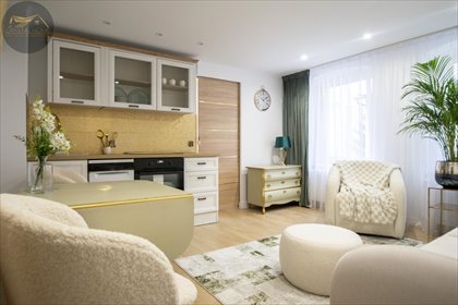 Na sprzedaż przestronne mieszkanie 42 m² z poddaszem i ogródkiem mieszkanie Świdnica