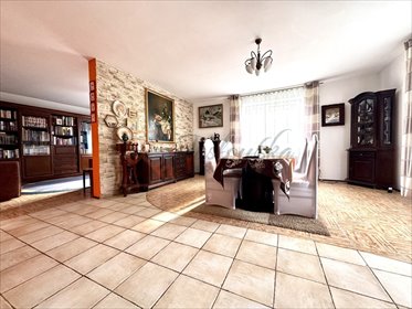 dom na sprzedaż 157m2 dom Strażów